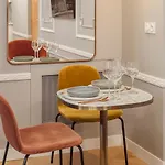 The Orange Haussmann Appartement Parijs