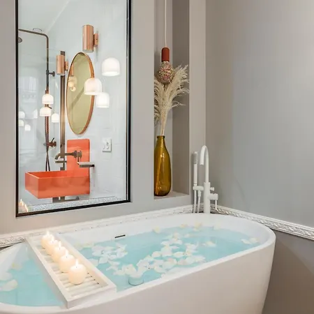 Daire The Orange Haussmann *