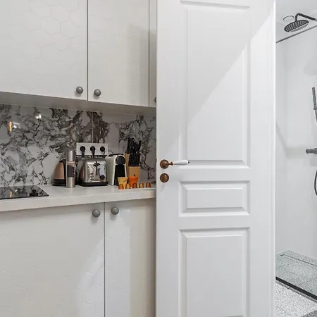 The Orange Haussmann Apartment